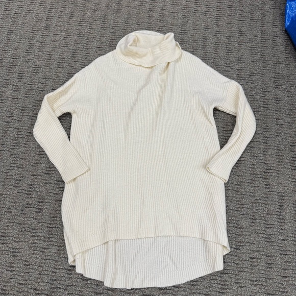 Women's Cream Turtleneck Sweater - Picture 1 of 6